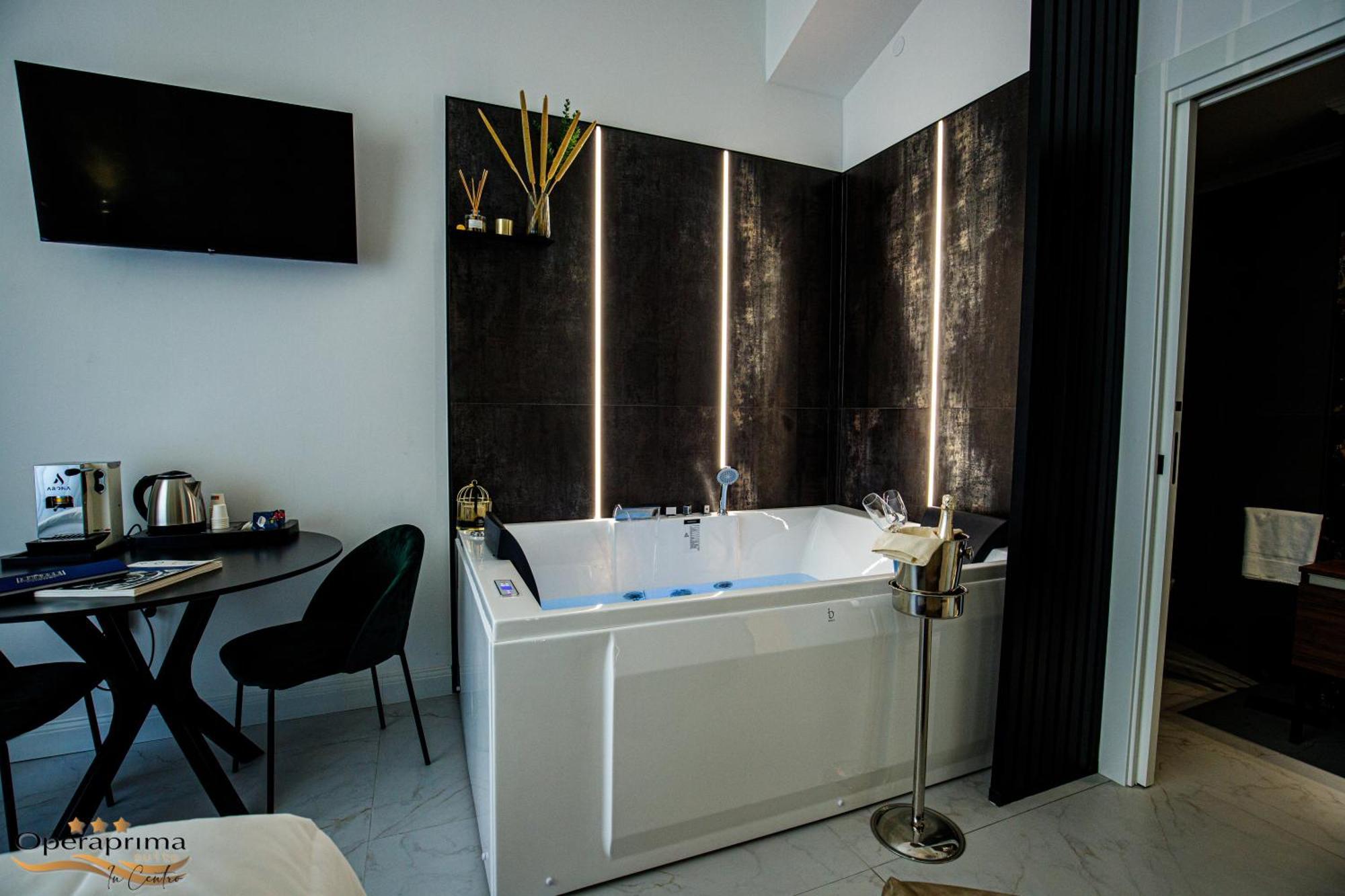 Operaprimasuite In Centro 墨西拿 外观 照片